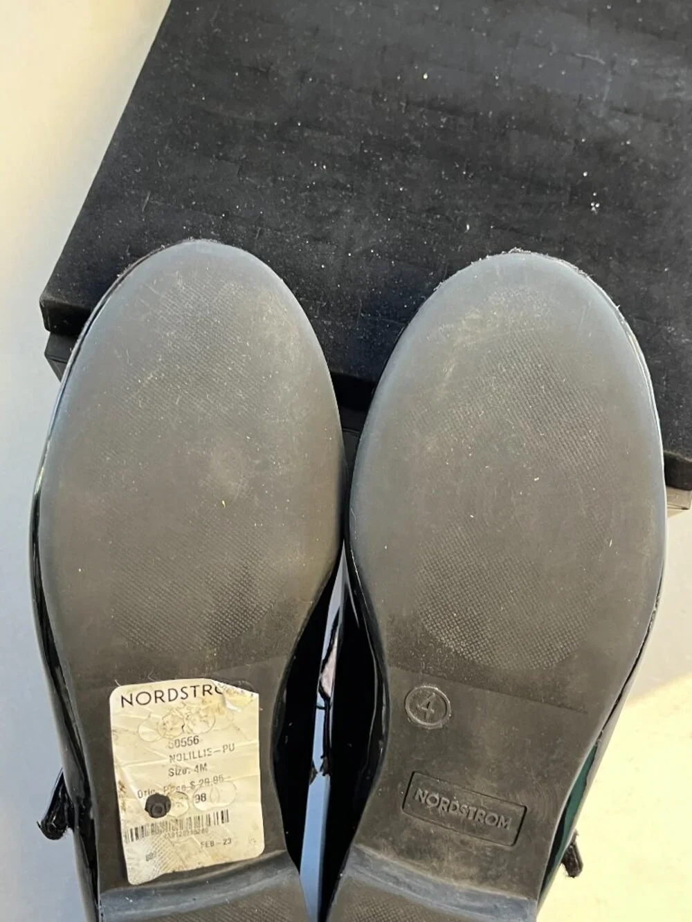 Nordstrom Kids Nolillie Black Patent Bow Mary Janes Size 4M